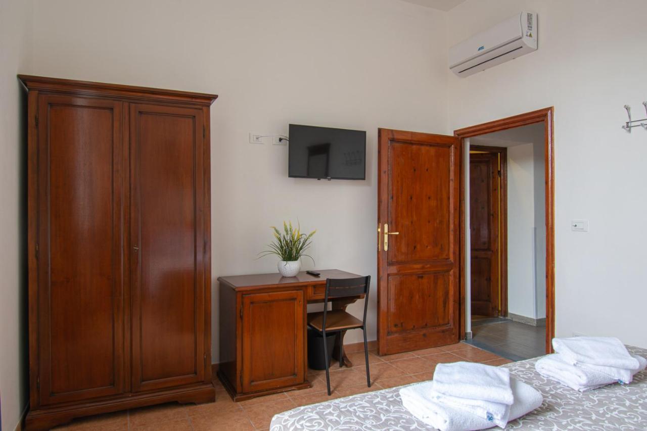 Guest House Paraiso Флоренція Екстер'єр фото