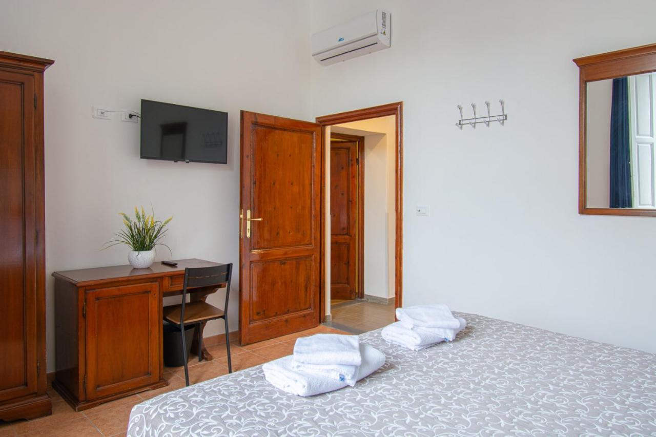 Guest House Paraiso Флоренція Екстер'єр фото
